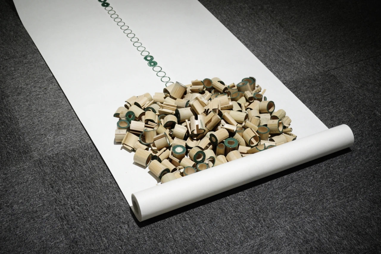 21g — Installation View 03